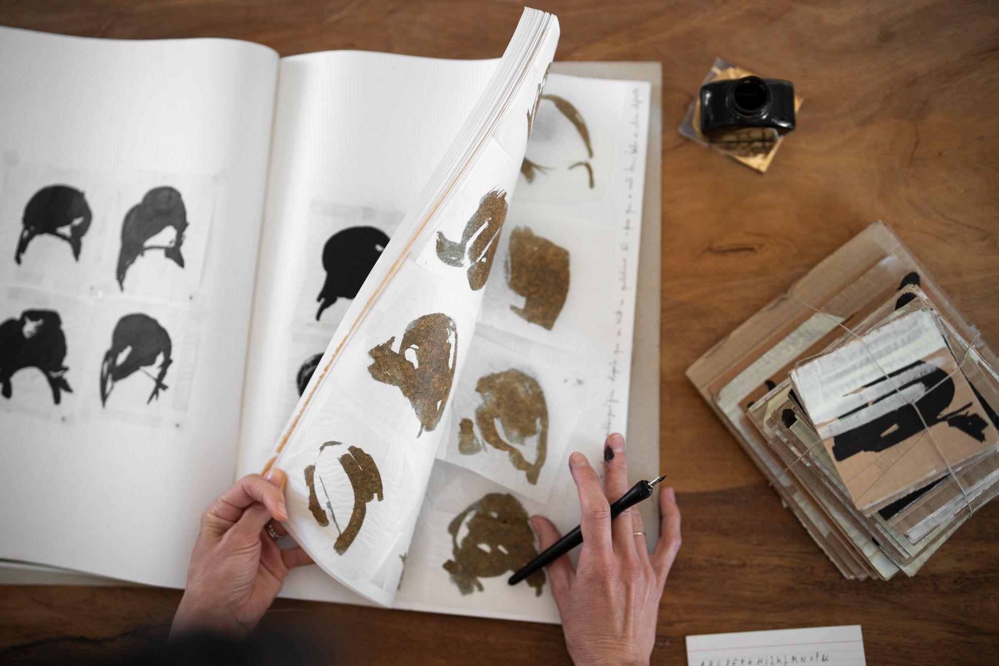 Oficina de criatividade - "Quando as letras, também são desenhos"